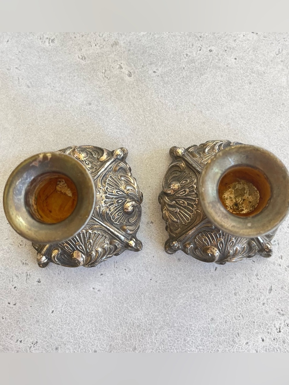 Set of 2 Silver Tone Metal Ornate Candle Holders Victorian Style Scroll Alter - Picture 4 of 8